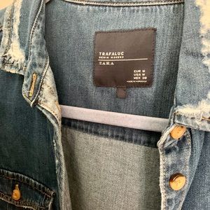 Zara Denim Jacket 🌲🌲🌲